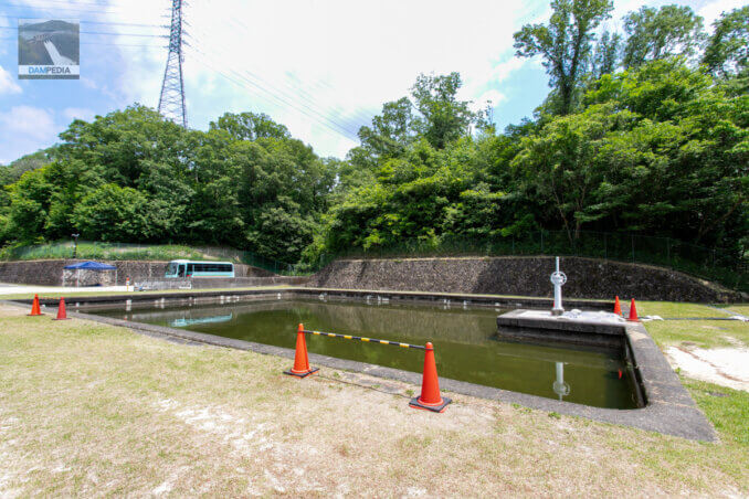 入ってすぐの緩速ろ過池