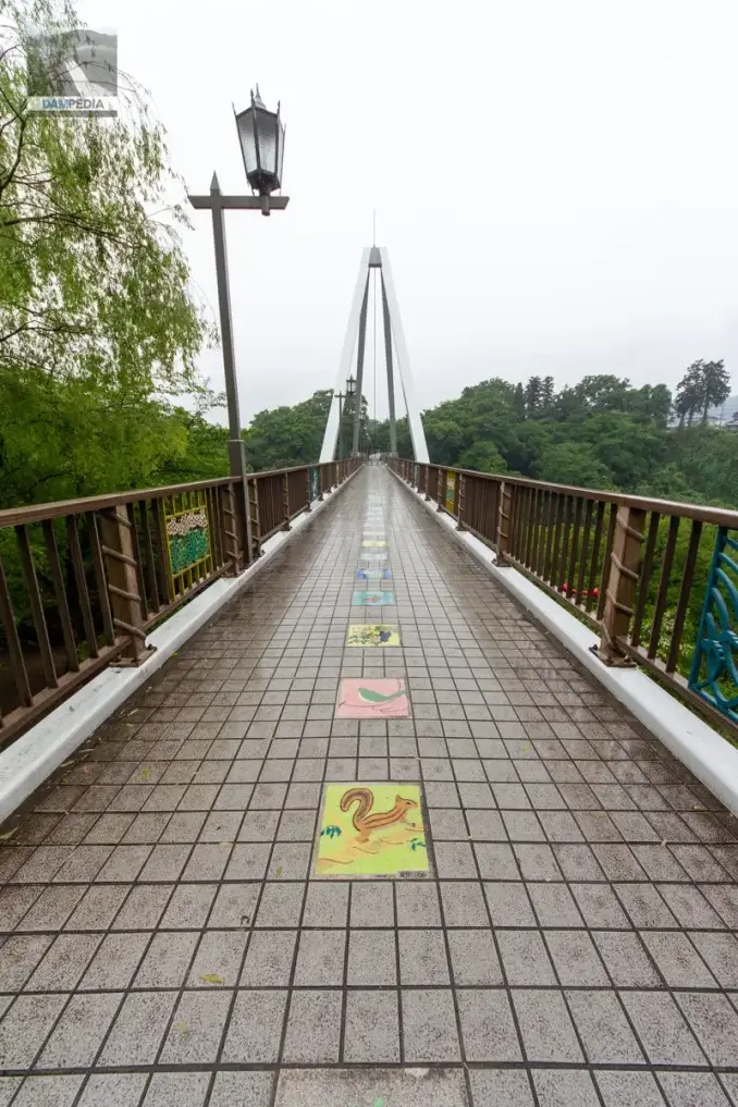 はねたき橋